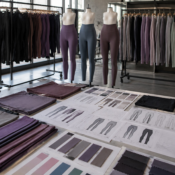 Professional gym tights manufacturer and activewear production facility