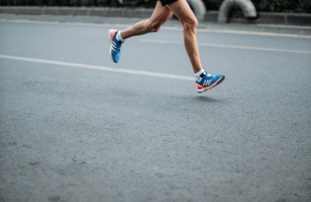 How to Choose the Right Running Wear Manufacturer for Your Sportswear Brand
