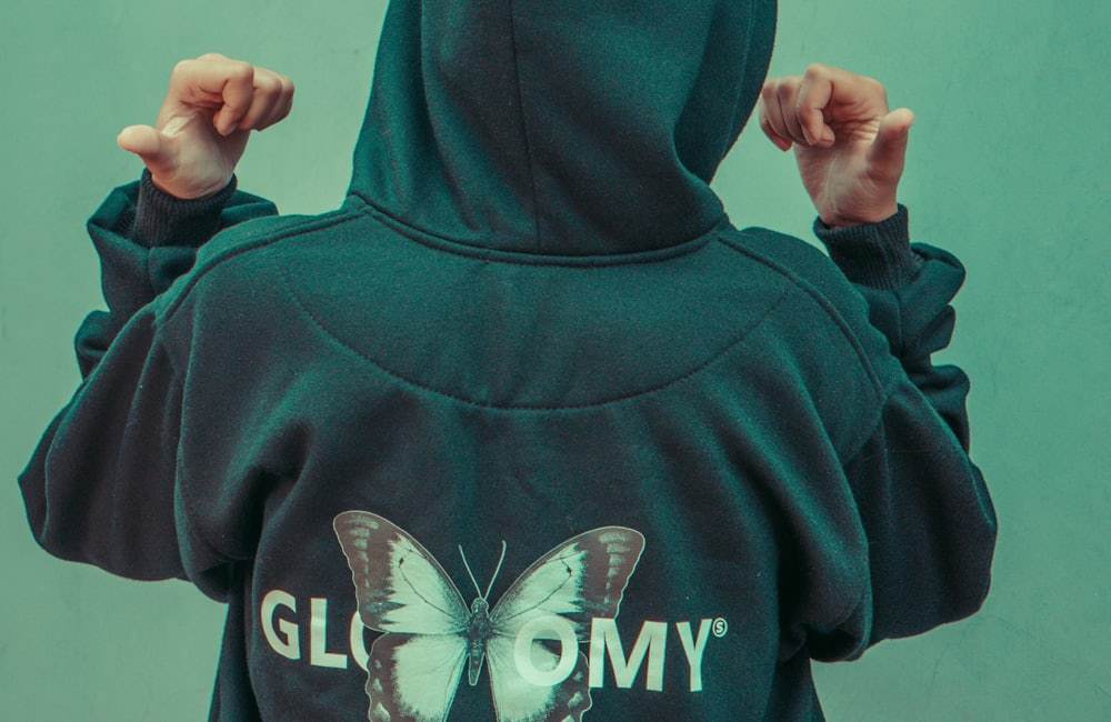 Fabric and construction review for Sleeveless Hoodies sourcing