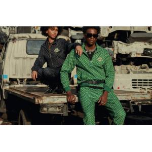 How to Choose the Right Tracksuits Sets Manufacturer for Your Clothing Brand
