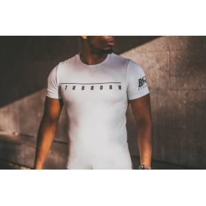 How to Choose the Right Compression Shirts Manufacturer for Your Sportswear Brand