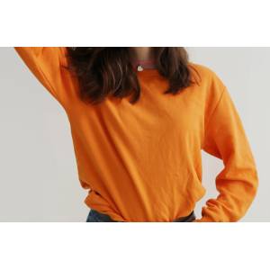 How to Choose the Right Sweatshirts Manufacturer for Your Clothing Brand
