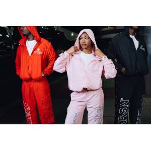 How to Choose the Right Tracksuits Manufacturer for Your Sportswear Brand