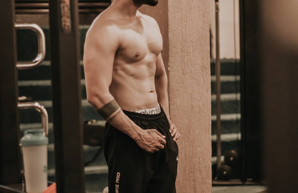 Gym track pants sourcing, production, or quality evaluation context