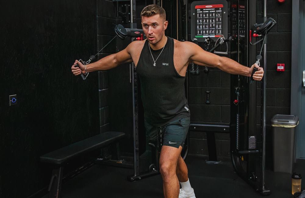 How to Choose the Right Gym Singlet Manufacturer for Your Fitness Brand