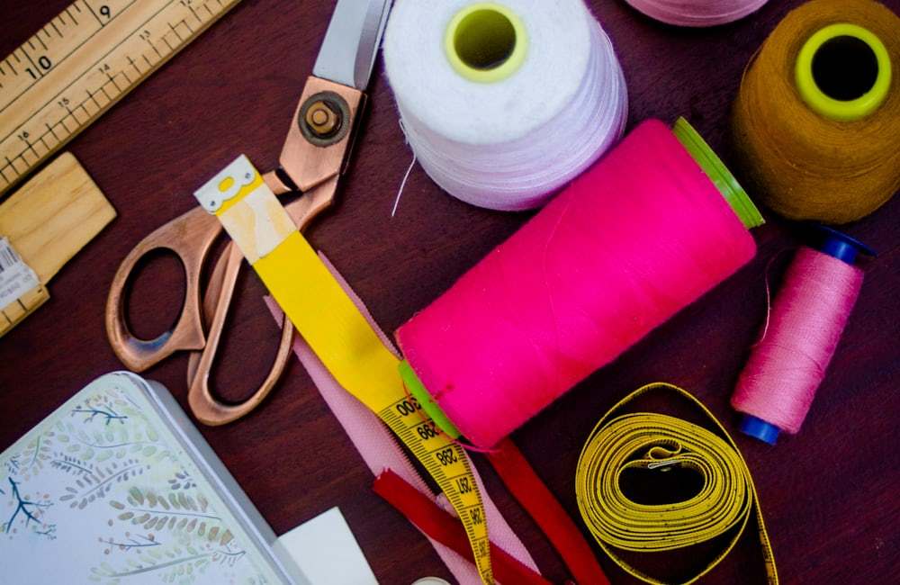 Nylon vs Polyester vs Cotton: A Complete Fabric Guide for Activewear Brands