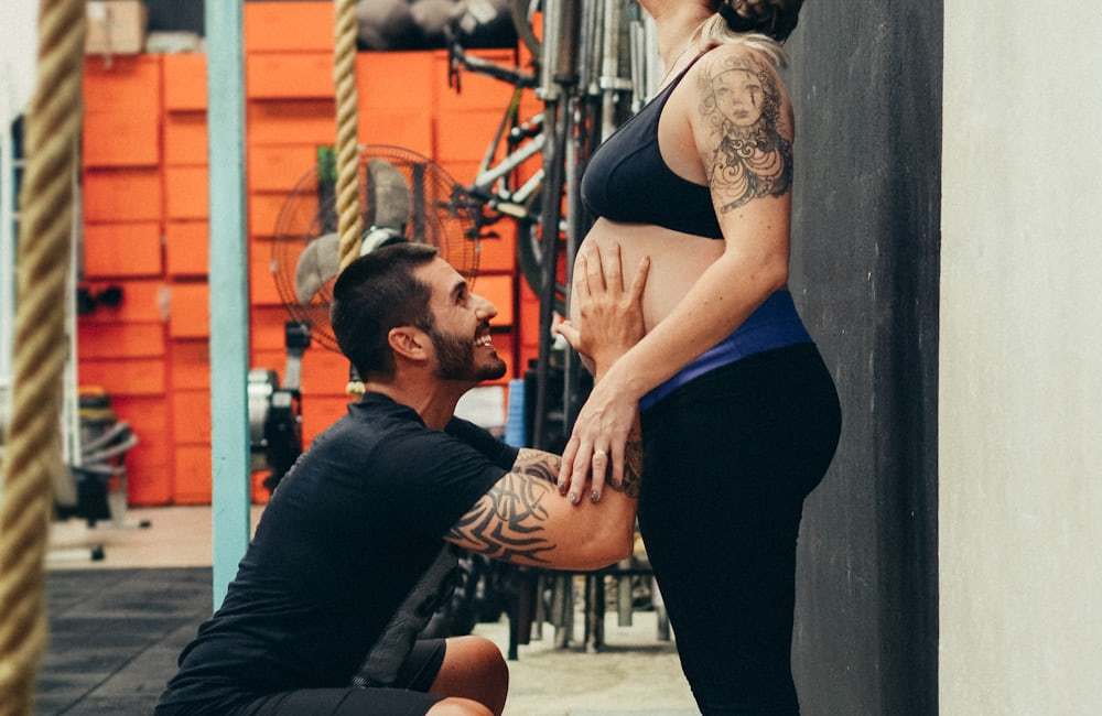 How to Source Maternity Activewear: A Buyer's Guide for Fitness Brands