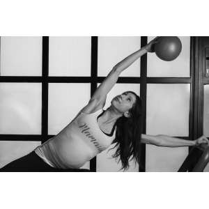 Nursing Activewear: Designing for Comfort, Function, and Style