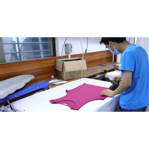 In-Stock Fabric vs Custom-Dyed Fabric: How It Changes MOQ and Cost