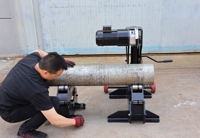 electric pipe cutter