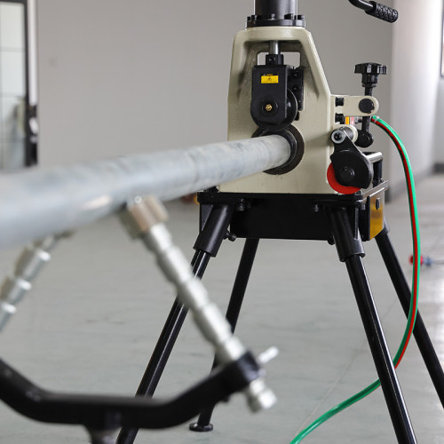 التطبيقات المحددة لبكرات الأنابيب المعدنية في صناعات تشغيل المعادن والتصنيع