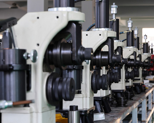 A quick tour of the new Gruvmaster workshop for pipe grooving and cutting