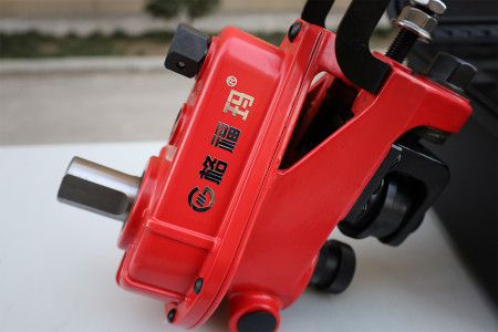 RG-2M Portable Combination Roll Groover — Red-Black Edition