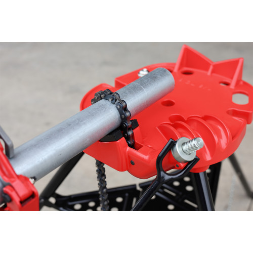 VH401 Tri-stand Pipe Vise for Job Site Pipe Processing