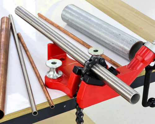 Why a Bench Pipe Vise Is Often Preferred in Workshop Pipe Processing