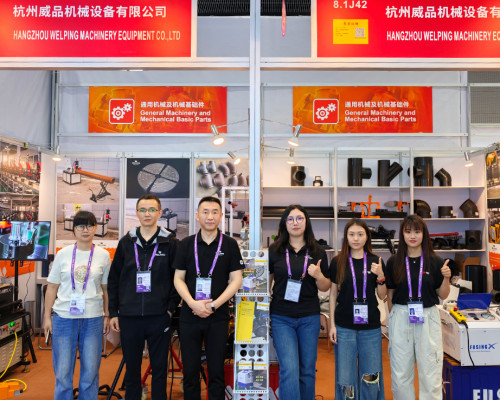 From Display to Interaction: On-site Moments at the Canton Fair
