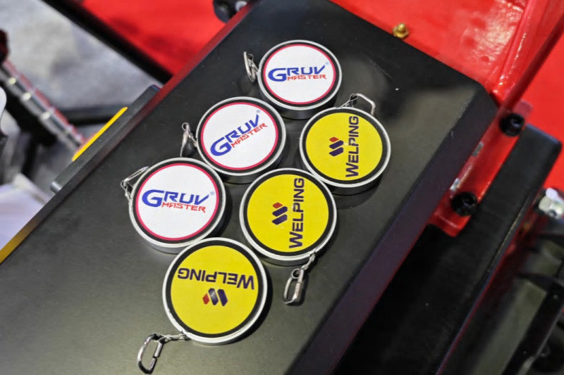 roll groover machine