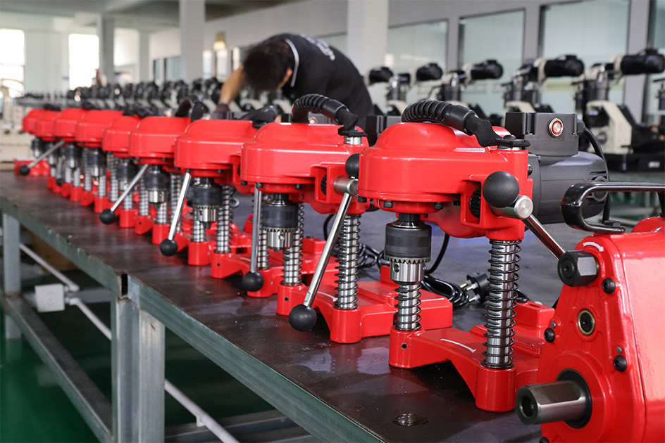 Pipe Hole Cutter