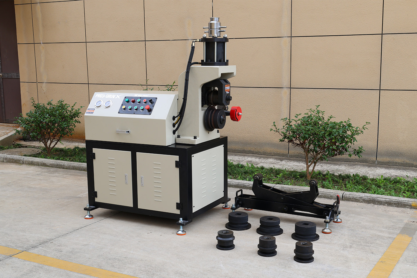 8inch roll groover