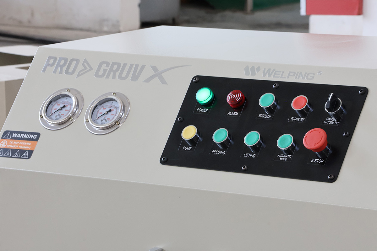 roll groover machine