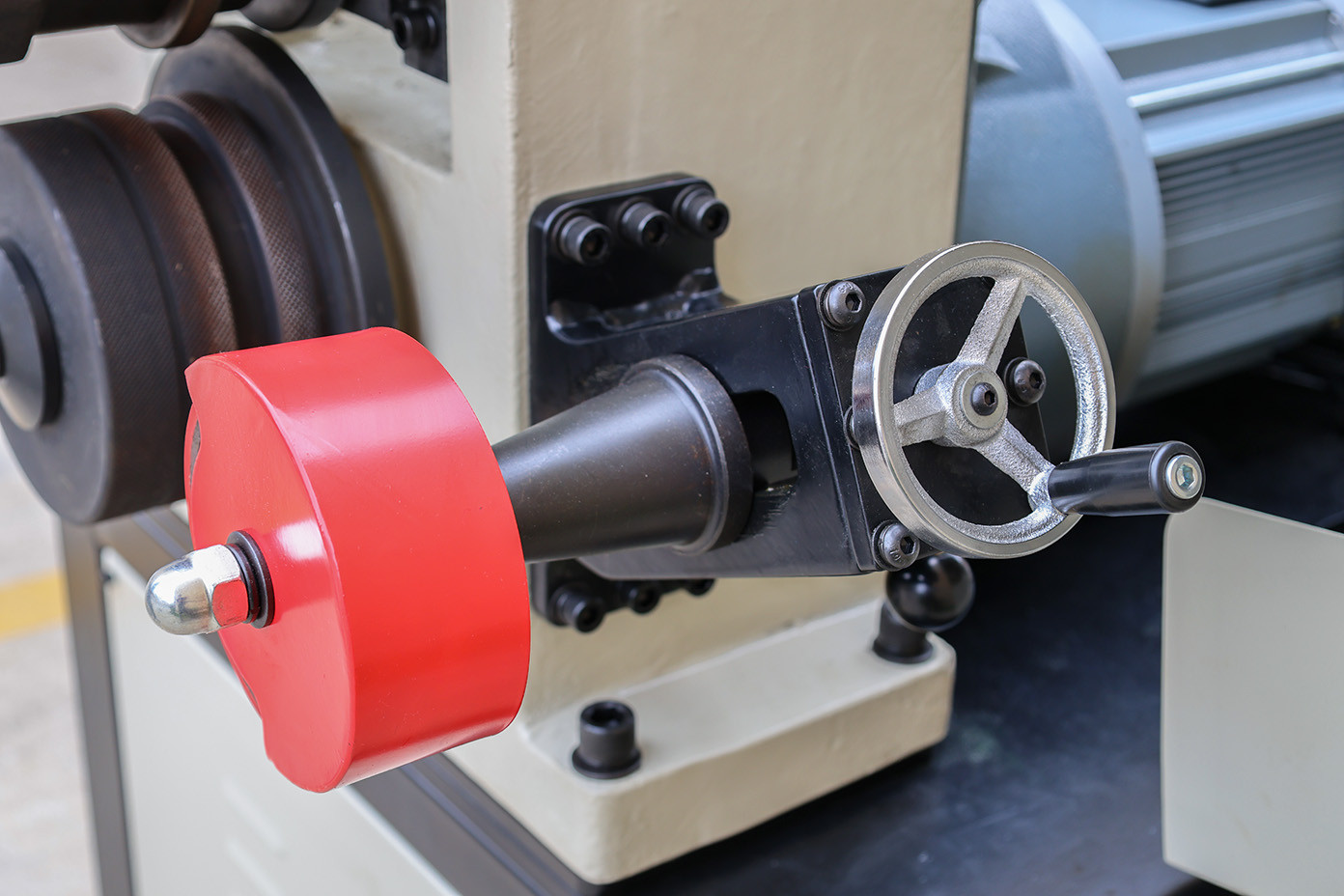 8inch roll groover