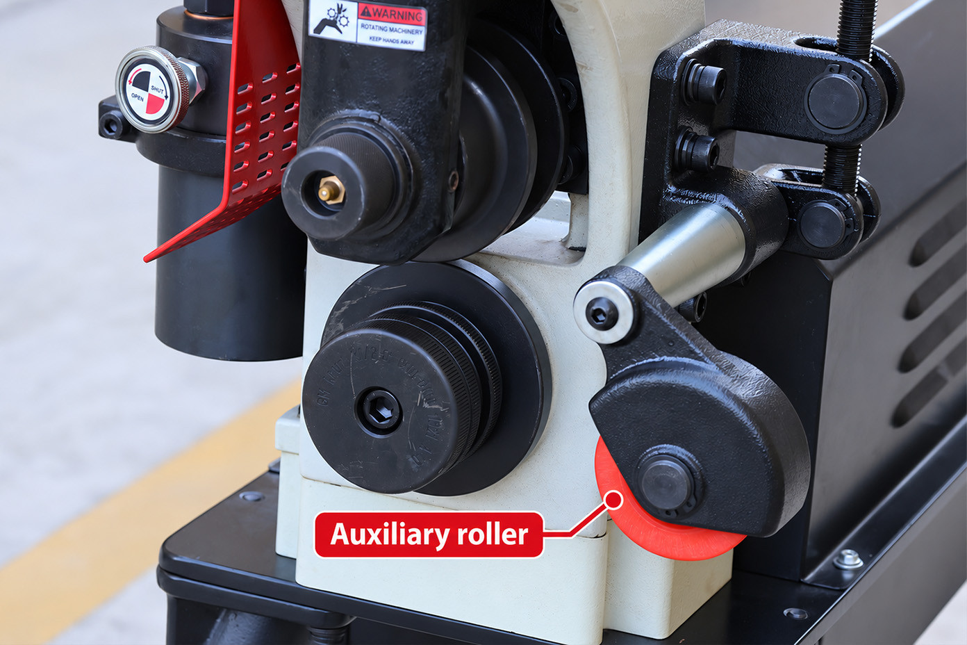 roll groover machine