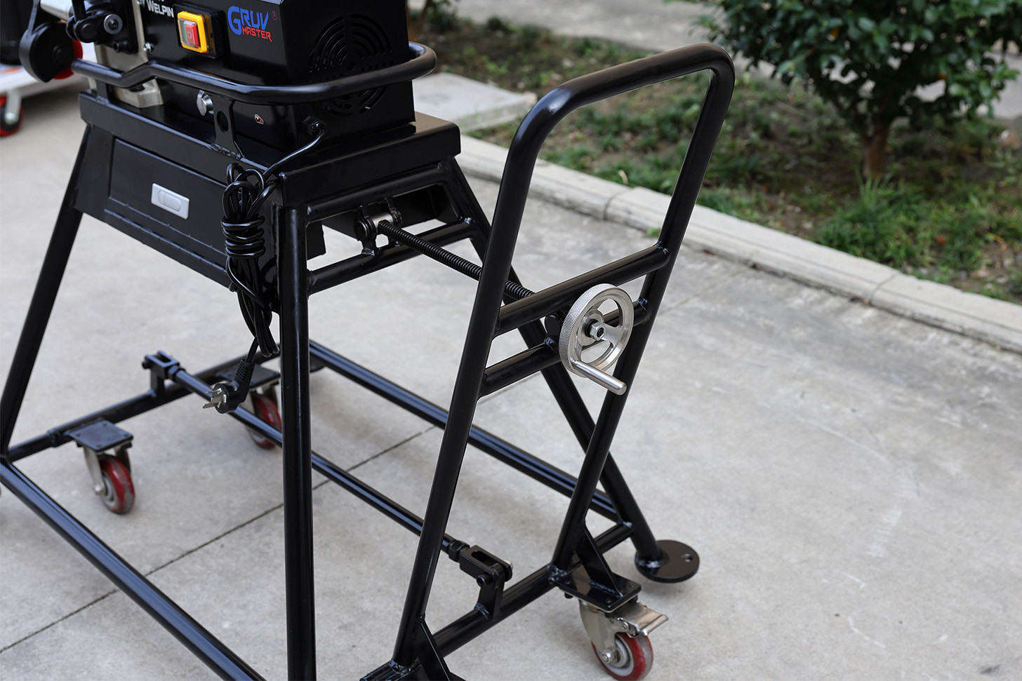 8inch roll groover