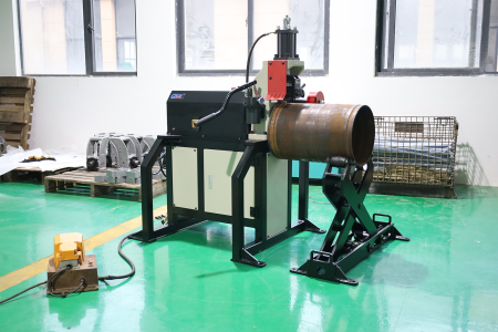 Power and Precision in Every Groove — Gruvmaster 219-630 Heavy-Duty Roll Grooving Machine