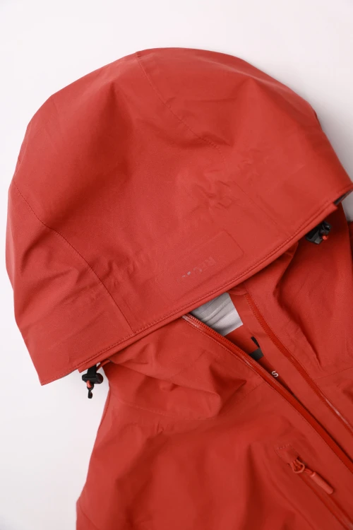 Custom Women's Waterproof Mountain Climbing Jacket, Breathable and Comfortable