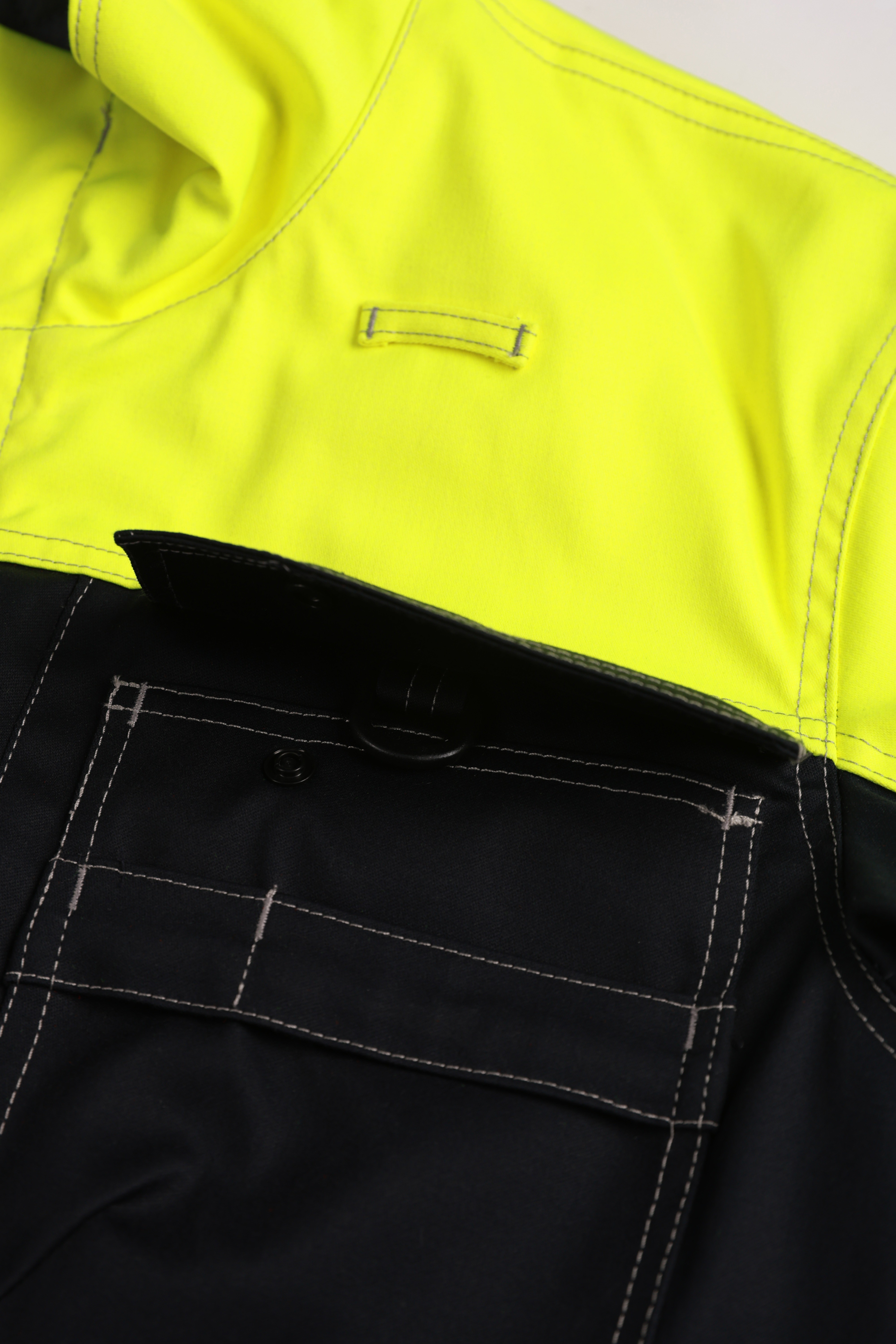 FR Jacket Reinforced Pocket Detail