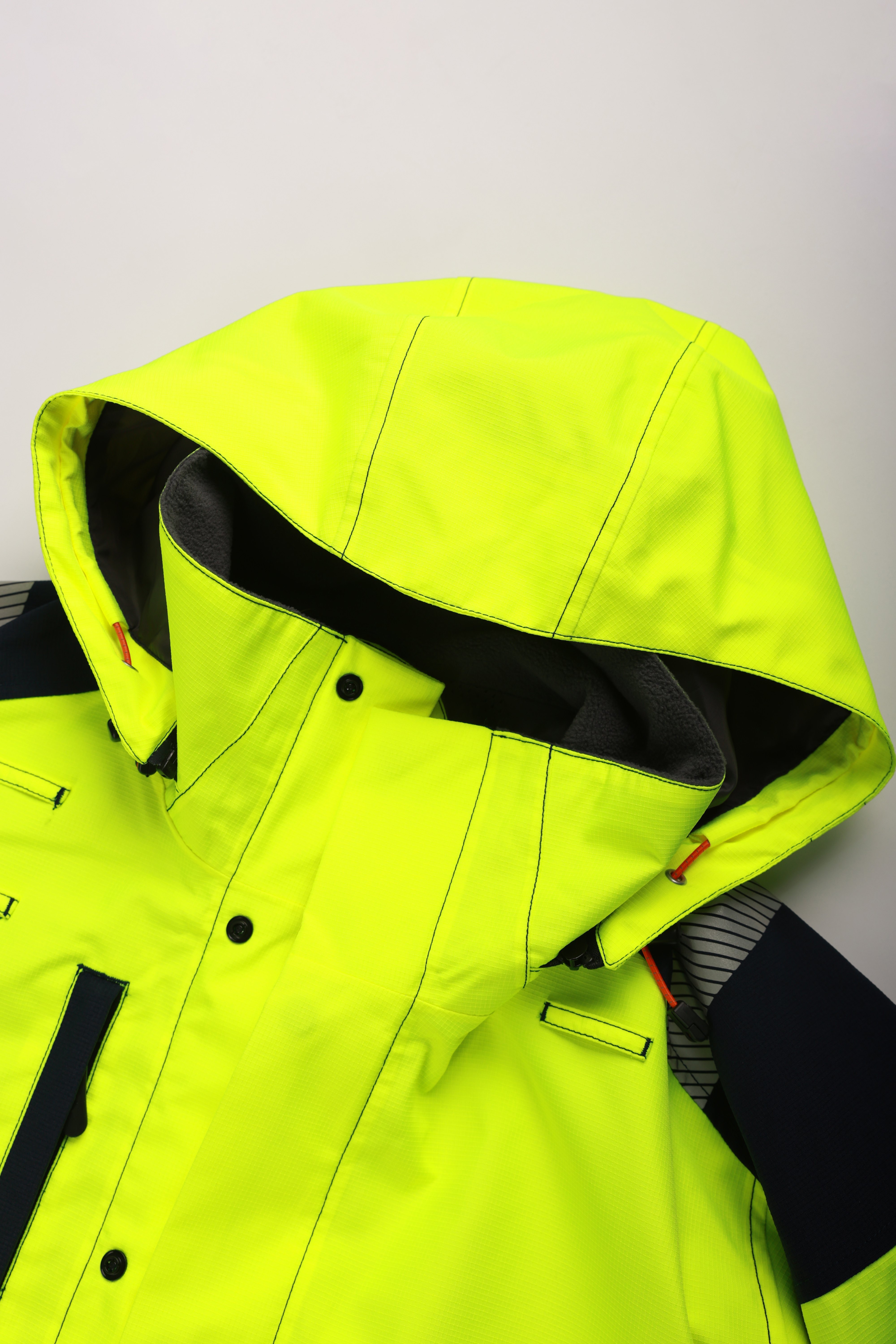 High-Vis Rain Coat Insulated Hood Detail