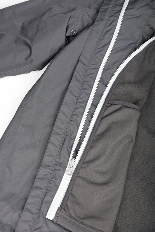 Custom Waterproof Trekking Jacket – Abrasion-Resistant, Windproof, OEM Supported