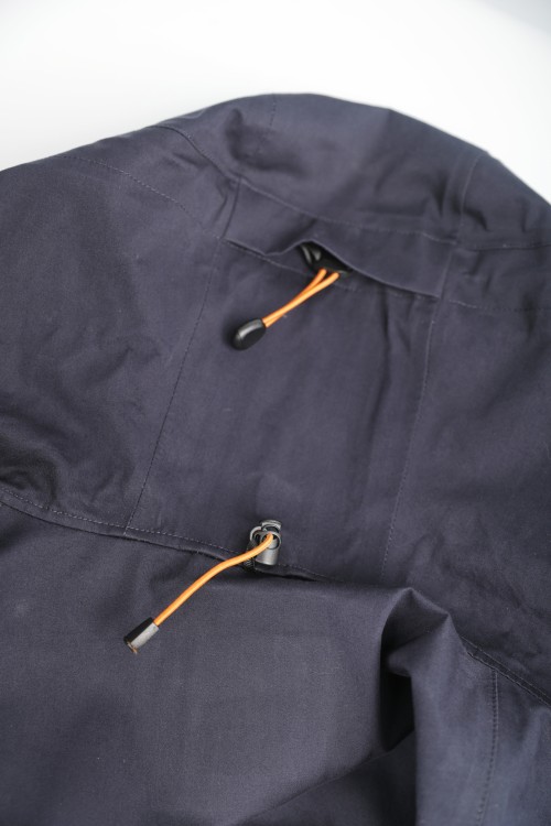 Custom Waterproof Hiking Jacket with Hood – Breathable Fabric, Available for Bulk Purchase