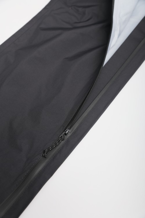 Custom Waterproof Windproof Commuter Pants – Suitable for City and Outdoor Use