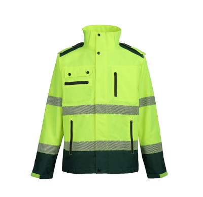 Reflective Emergency Jacket – Durable, Waterproof & Designed for Safety