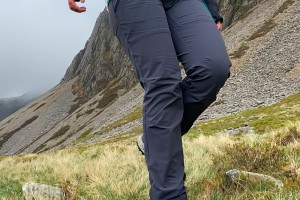 Top 5 Must-Have Features in High-Performance Hiking Pants