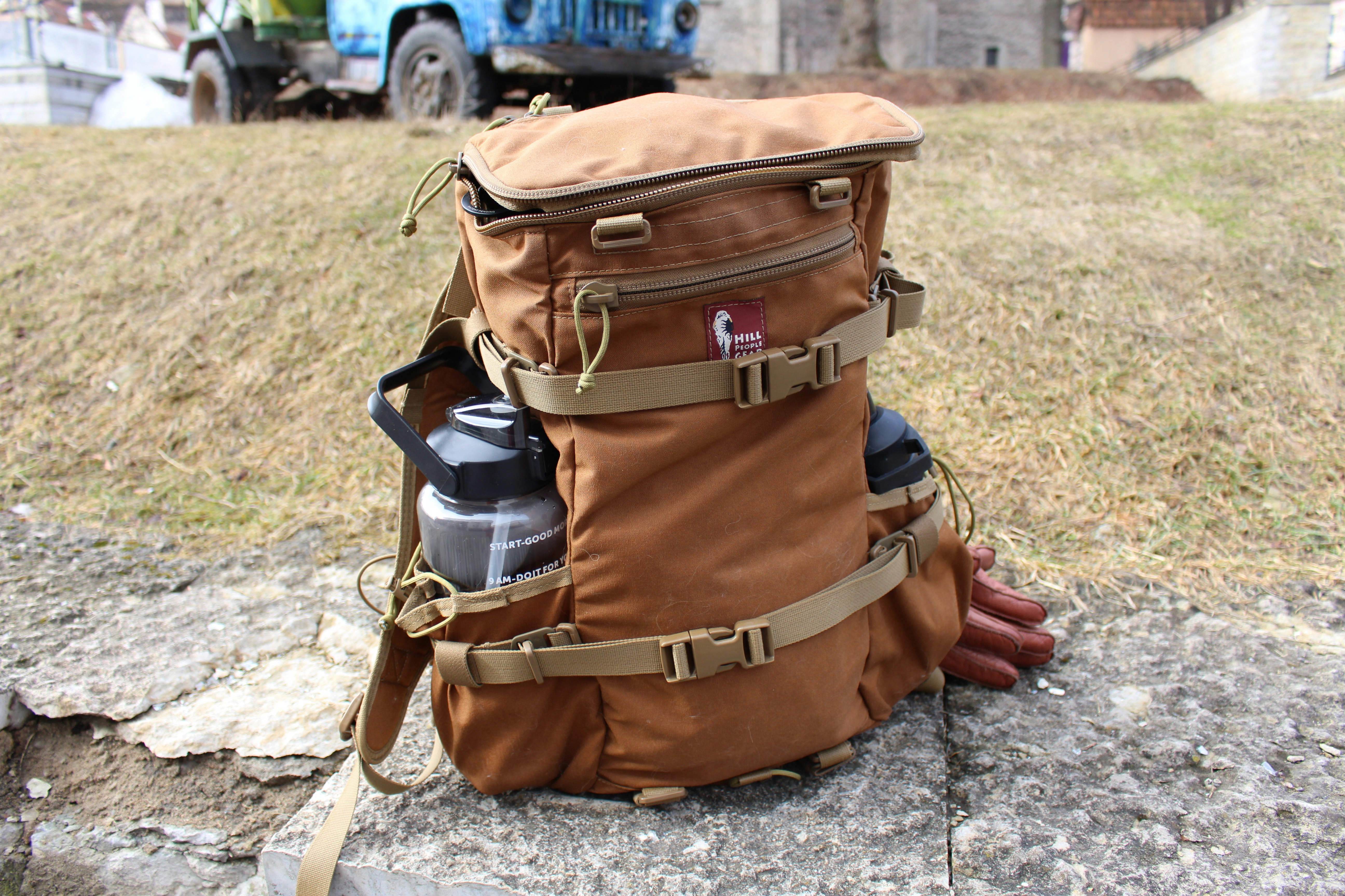 Different sizes of hiking backpacks for day hikes and multi-day treks A selection of hiking backpacks in different sizes, from a small daypack to a large expedition pack