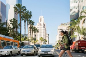 Urban Outdoor Wear: Where City Style Meets Technical Performance