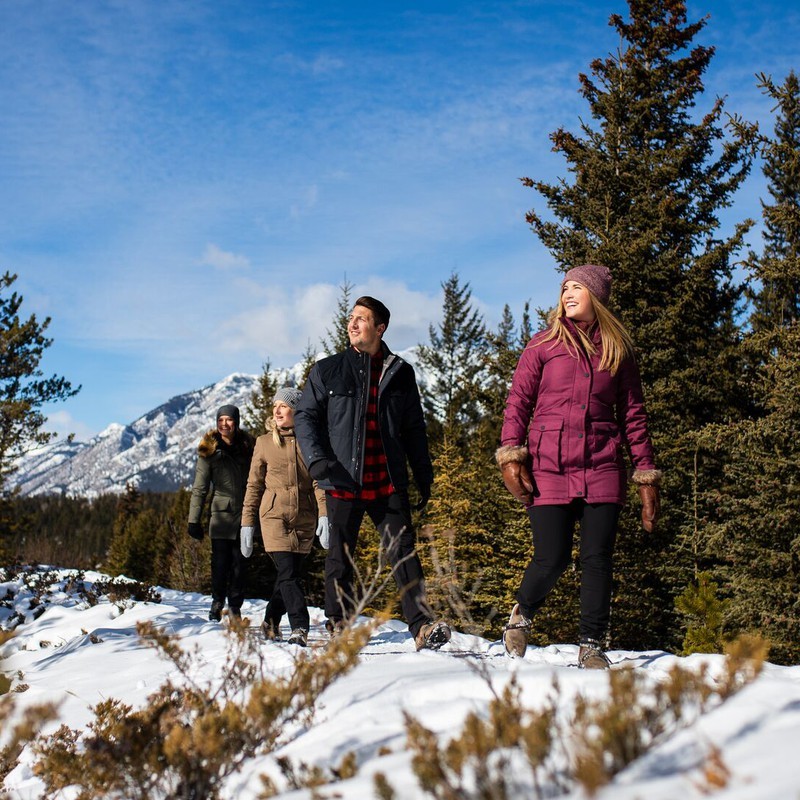 户外服装耐用性的秘密：接缝胶带、面料涂层和B2B供应商方面的技术障碍