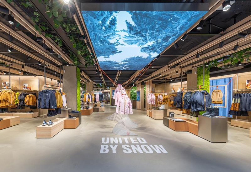 outdoor clothing supplier