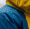 Membranas transpirables personalizadas frente a estándar: Comparación de tejidos para chaquetas de senderismo UniOuter
