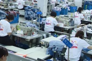 2027 年户外服装采购日历:何时进行样品制作、批量采购和发货