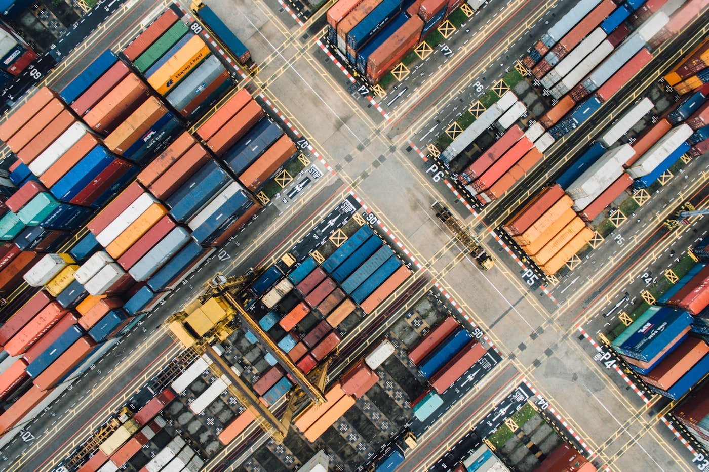 Container ship carrying cargo from an AEO-certified exporter