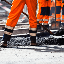 The Importance of Wearing Protective Clothing and Uniforms for Special Outdoor Workers