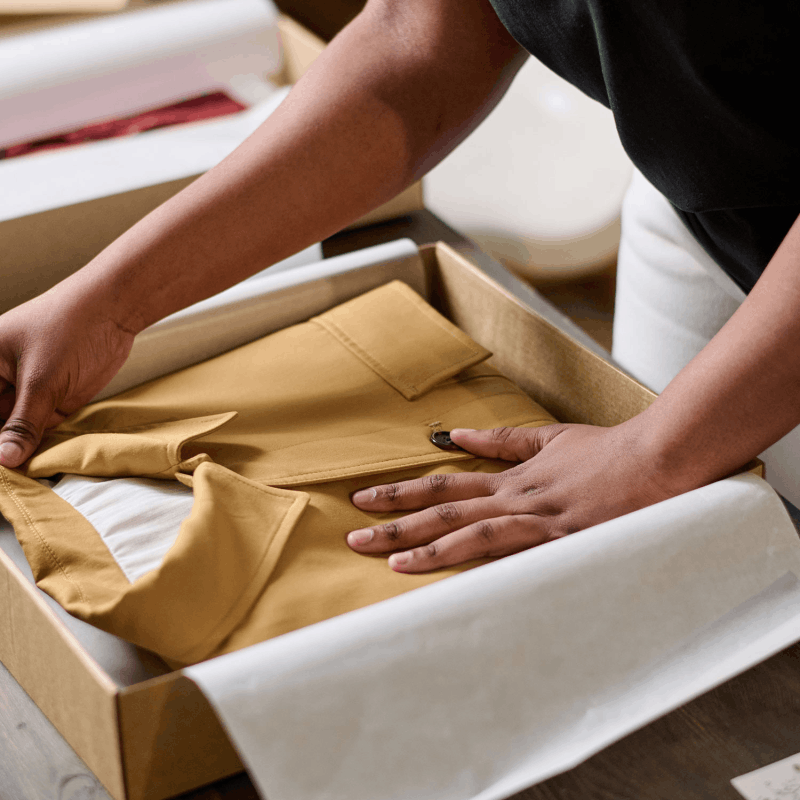 10 Clothing Packaging Ideas: Functionality, Aesthetics & Sustainability