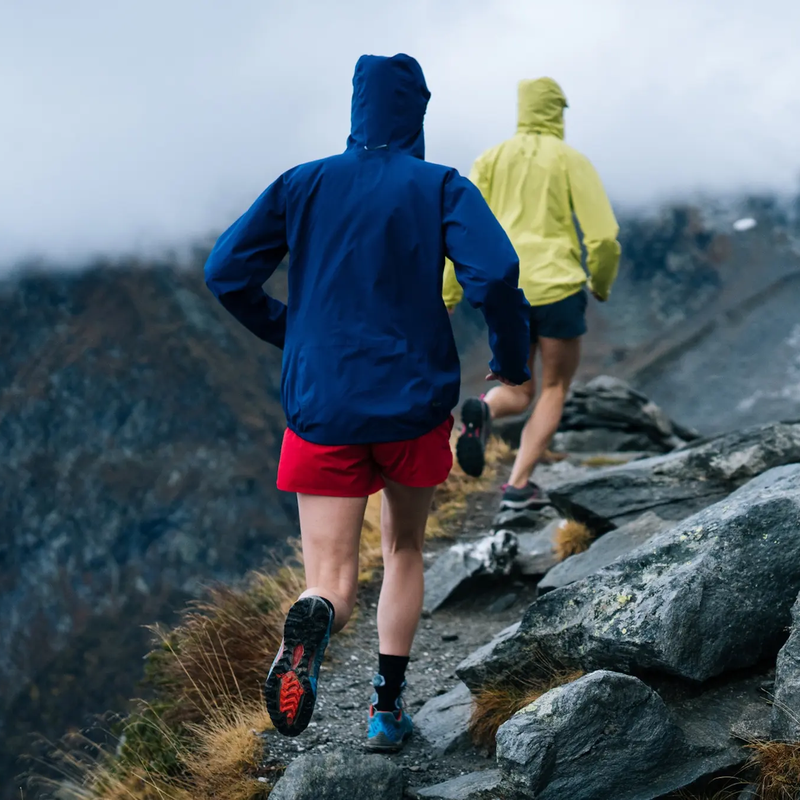 Führende OEM-Hersteller für Outdoor-Bekleidung weltweit: So wählen Sie den richtigen Partner für Ihre Marke