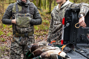 Top Outdoor Apparel OEM/ODM Manufacturers for Hunting Clothing