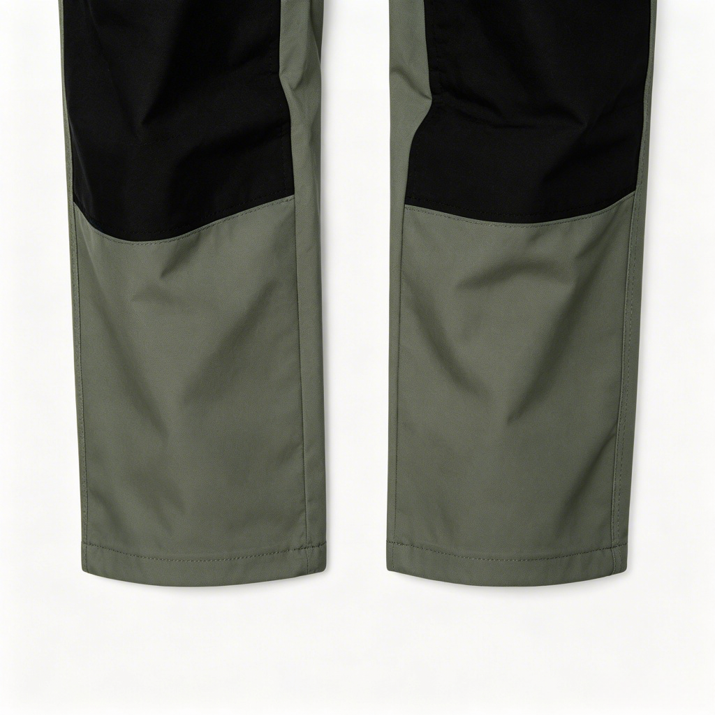 Knee and Leg Pocket Detail