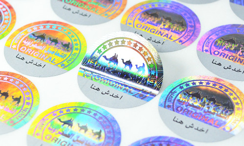 隐形守护者:全息贴纸如何在假冒时代彻底改变品牌保护