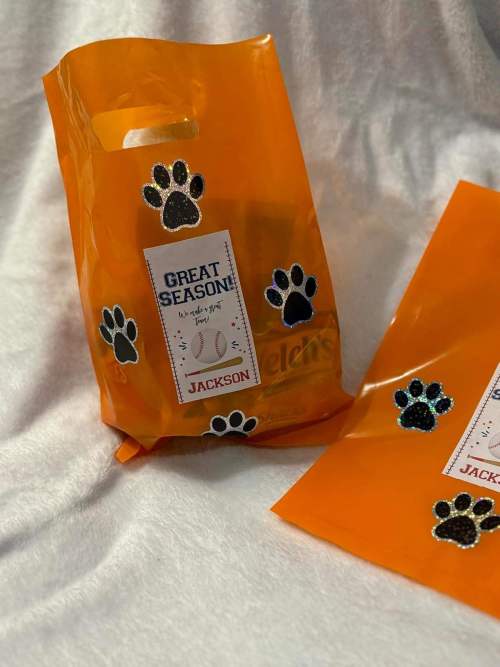 Manufacturer Waterproof Cheap Uv Transfer Paw Prints Stickers Custom